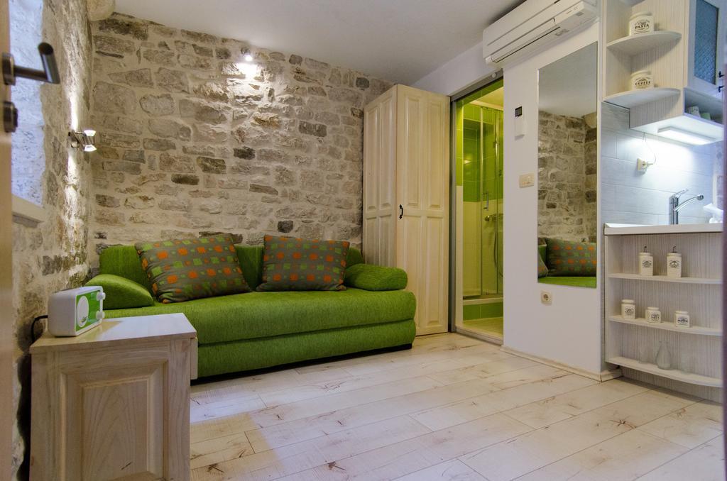 Apartments Kaja トロギール 部屋 写真