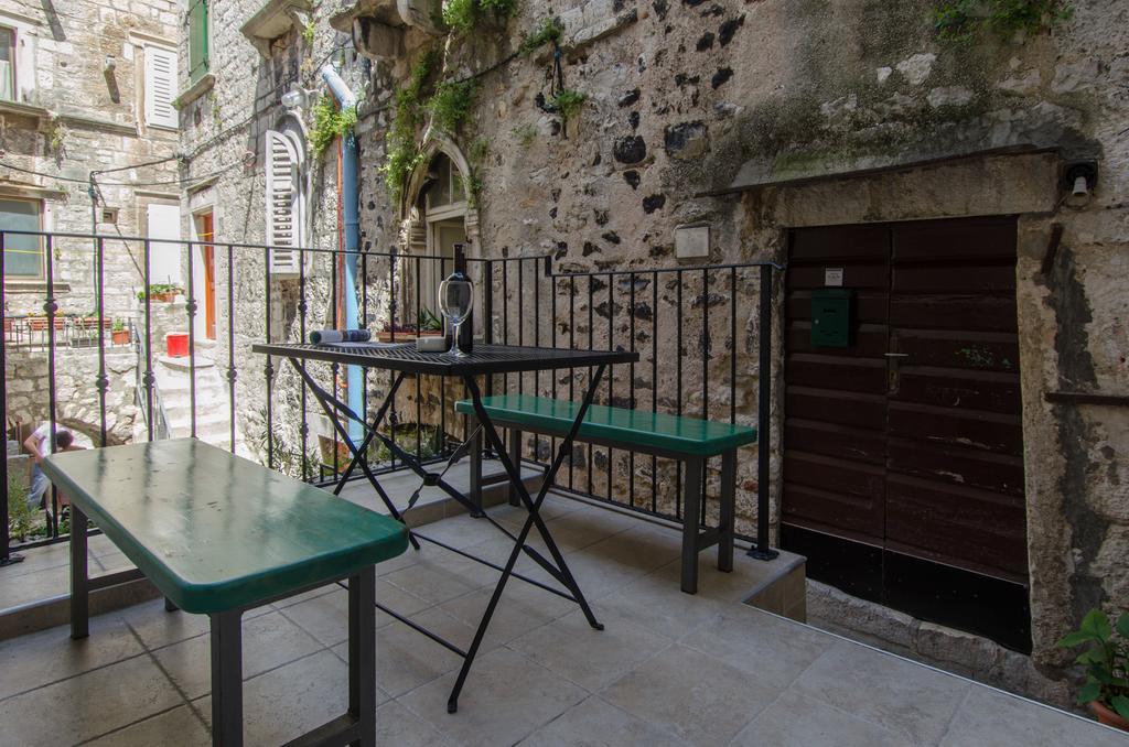 Apartments Kaja トロギール 部屋 写真