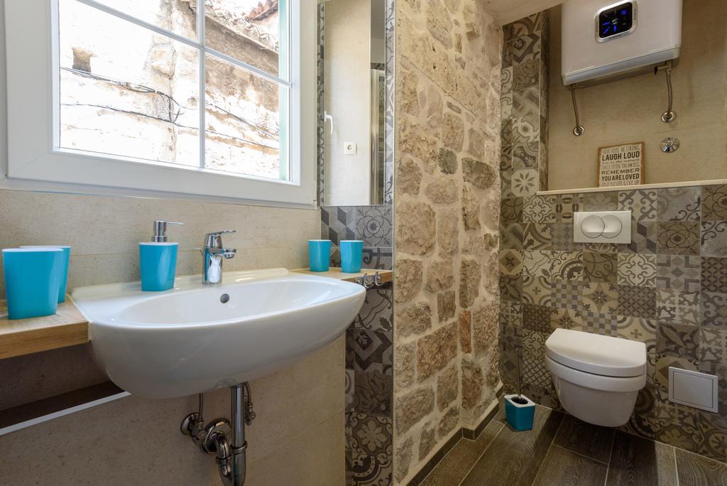 Apartments Kaja トロギール エクステリア 写真