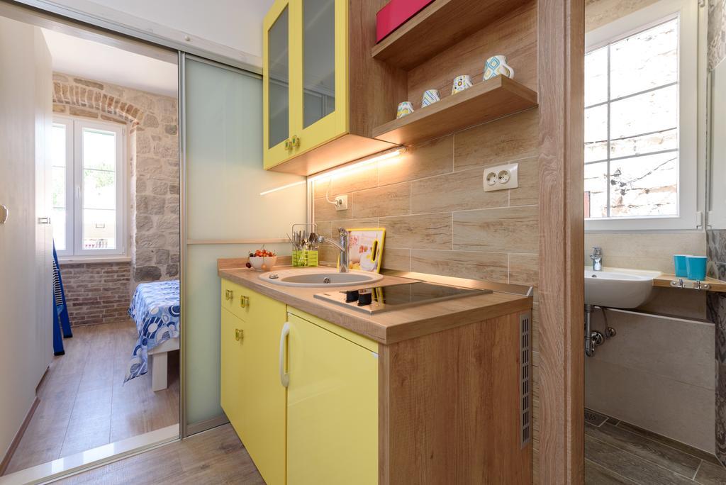 Apartments Kaja トロギール エクステリア 写真
